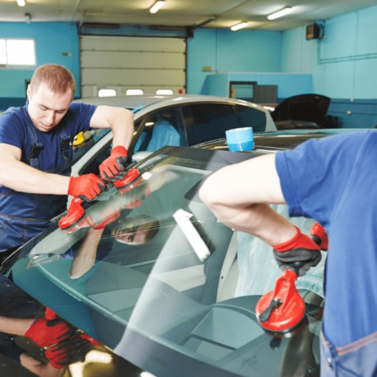 car windscreen repair Dubai